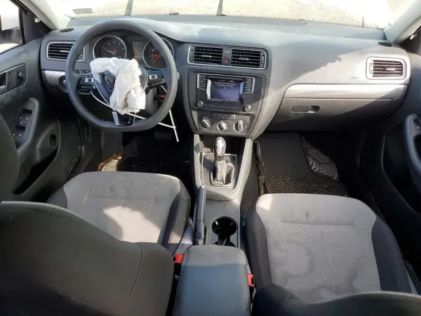 3VW2B7AJ5HM306040 2017 VOLKSWAGEN JETTA - Image 8