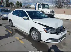 3VW2B7AJ5HM307060 2017 VOLKSWAGEN JETTA