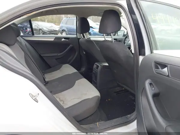 3VW2B7AJ5HM320830 2017 VOLKSWAGEN JETTA - Image 8