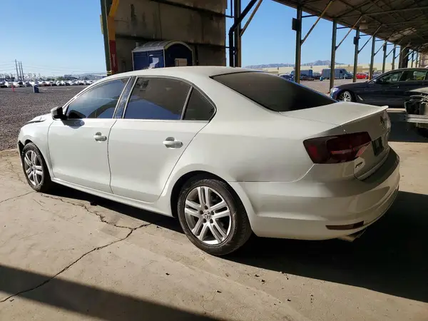 3VW2B7AJ5HM321346 2017 VOLKSWAGEN JETTA - Image 2