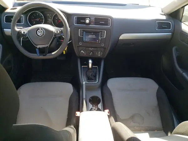 3VW2B7AJ5HM323663 2017 VOLKSWAGEN JETTA - Image 8