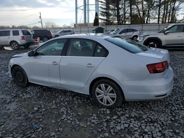 3VW2B7AJ5HM323954 2017 VOLKSWAGEN JETTA - Image 2