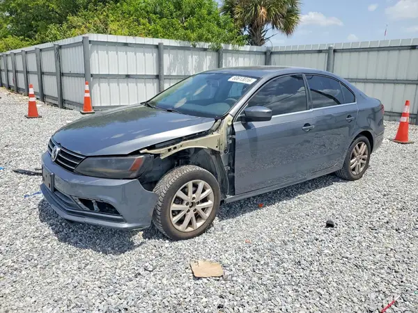 3VW2B7AJ5HM324649 2017 VOLKSWAGEN JETTA - Image 1