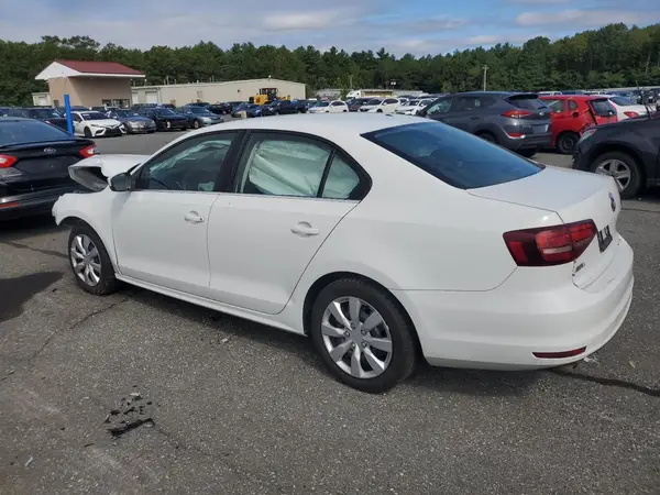 3VW2B7AJ5HM328510 2017 VOLKSWAGEN JETTA - Image 2