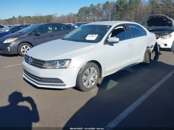 3VW2B7AJ5HM335361 2017 VOLKSWAGEN JETTA - Image 2