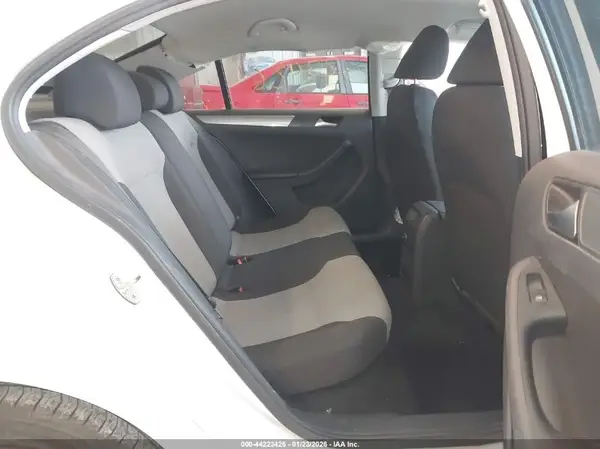 3VW2B7AJ5HM340270 2017 VOLKSWAGEN JETTA - Image 8