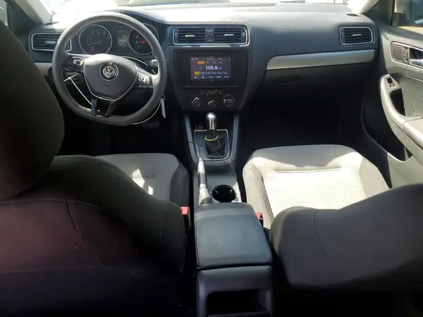 3VW2B7AJ5HM344593 2017 VOLKSWAGEN JETTA - Image 8