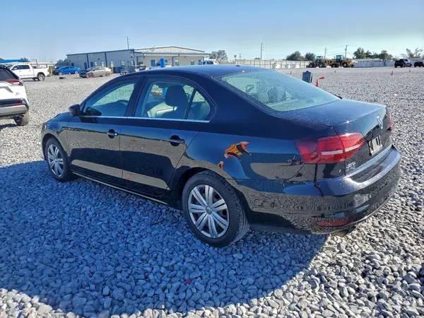 3VW2B7AJ5HM347445 2017 VOLKSWAGEN JETTA - Image 2