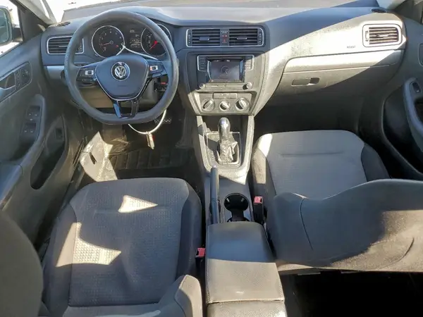 3VW2B7AJ5HM347445 2017 VOLKSWAGEN JETTA - Image 8