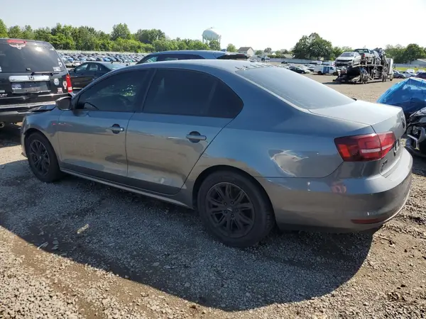 3VW2B7AJ5HM350281 2017 VOLKSWAGEN JETTA - Image 2