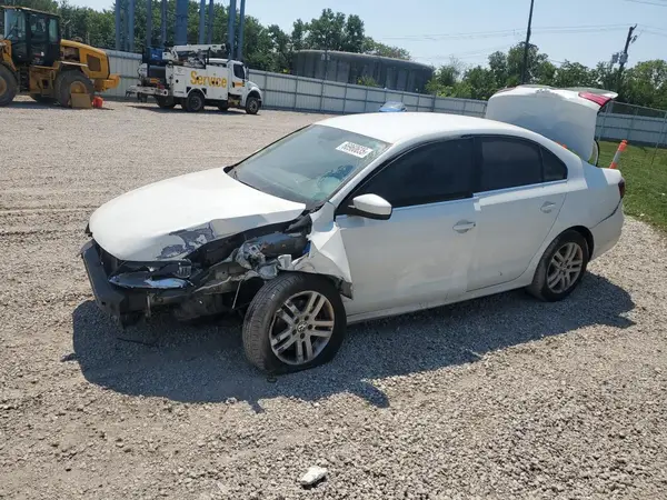 3VW2B7AJ5HM350944 2017 VOLKSWAGEN JETTA - Image 1