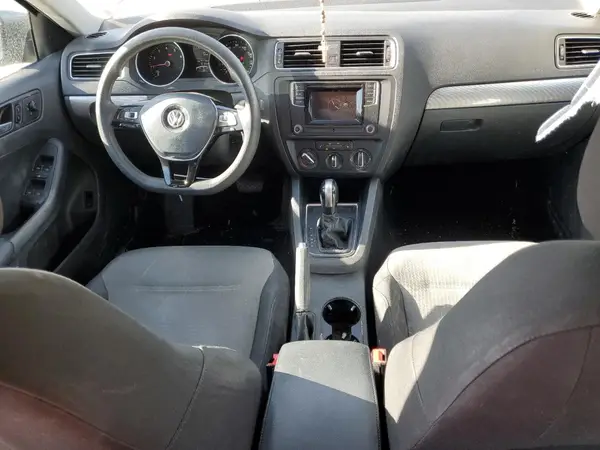 3VW2B7AJ5HM360924 2017 VOLKSWAGEN JETTA - Image 8