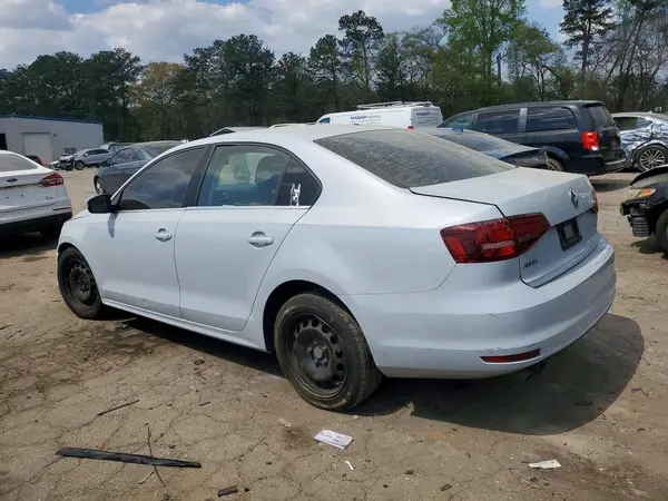 3VW2B7AJ5HM370952 2017 VOLKSWAGEN JETTA - Image 2