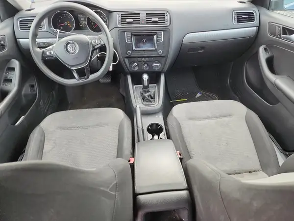 3VW2B7AJ5HM388142 2017 VOLKSWAGEN JETTA - Image 8