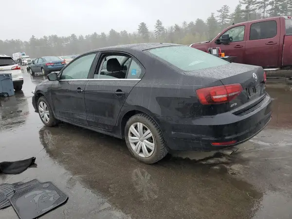3VW2B7AJ5HM399058 2017 VOLKSWAGEN JETTA - Image 2
