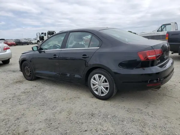 3VW2B7AJ5HM399643 2017 VOLKSWAGEN JETTA - Image 2
