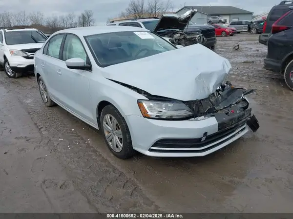 3VW2B7AJ5HM407420 2017 VOLKSWAGEN JETTA - Image 1