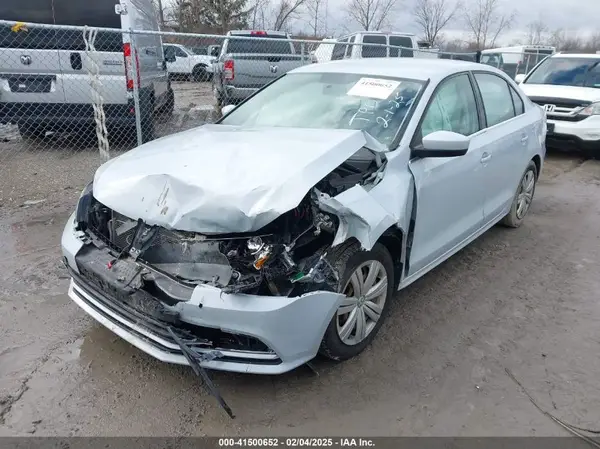 3VW2B7AJ5HM407420 2017 VOLKSWAGEN JETTA - Image 2