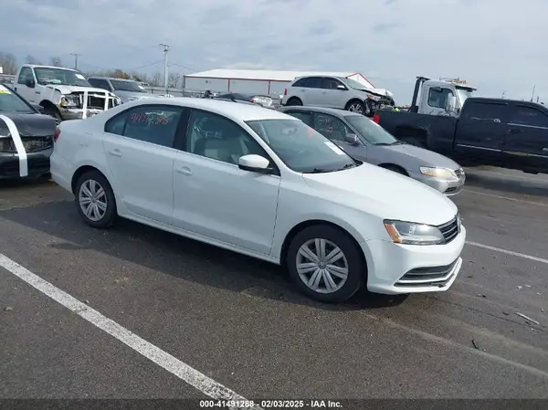 3VW2B7AJ5HM414514 2017 VOLKSWAGEN JETTA - Image 1