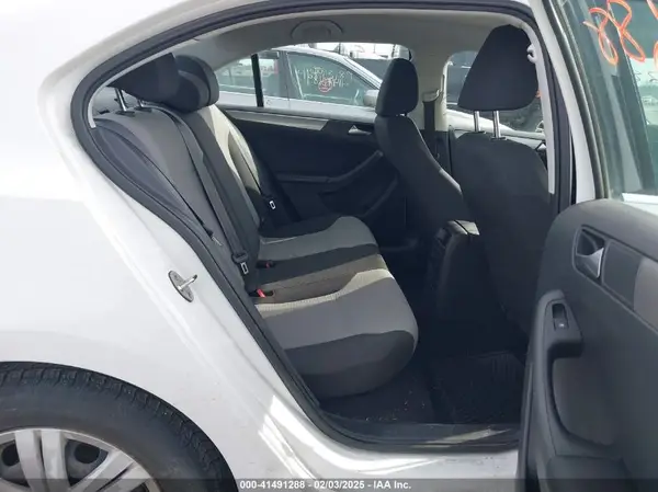 3VW2B7AJ5HM414514 2017 VOLKSWAGEN JETTA - Image 8
