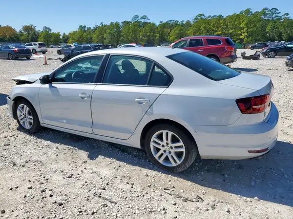 3VW2B7AJ5JM208034 2018 VOLKSWAGEN JETTA - Image 2