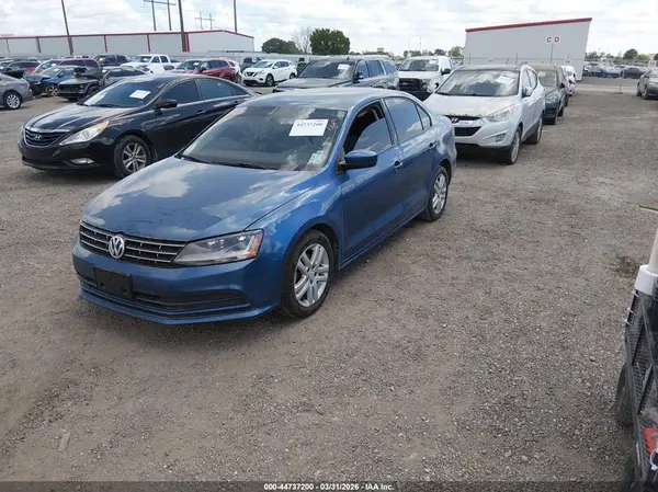 3VW2B7AJ5JM214223 2018 VOLKSWAGEN JETTA - Image 2
