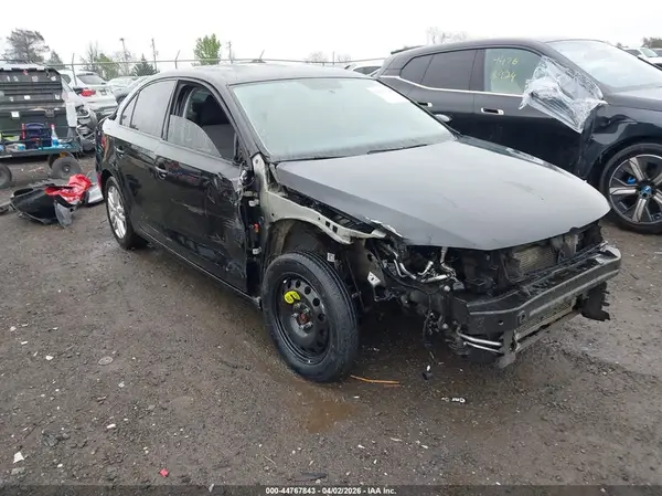 3VW2B7AJ5JM242944 2018 VOLKSWAGEN JETTA - Image 1