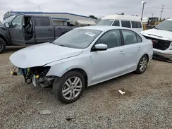 3VW2B7AJ5JM257928 2018 VOLKSWAGEN JETTA