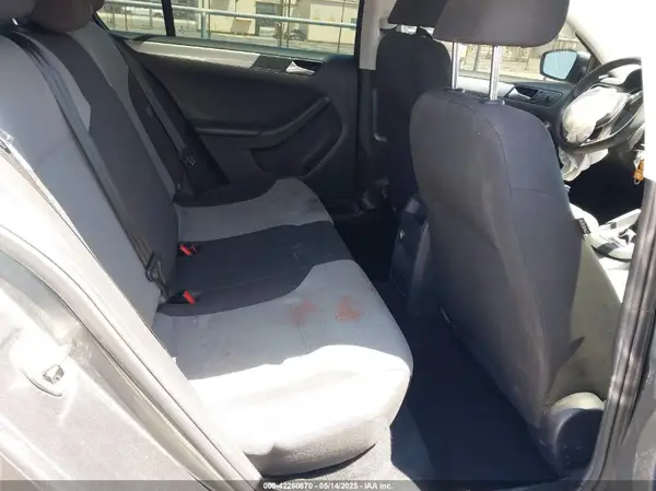 3VW2B7AJ5JM262787 2018 VOLKSWAGEN JETTA - Image 8