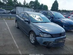 3VW2B7AJ5JM263695 2018 VOLKSWAGEN JETTA