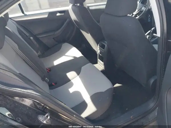 3VW2B7AJ6HM206786 2017 VOLKSWAGEN JETTA - Image 8