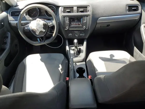 3VW2B7AJ6HM211390 2017 VOLKSWAGEN JETTA - Image 8