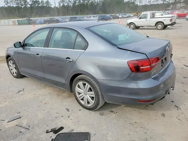 3VW2B7AJ6HM221319 2017 VOLKSWAGEN JETTA - Image 2