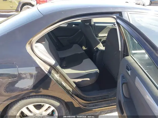 3VW2B7AJ6HM227444 2017 VOLKSWAGEN JETTA - Image 8