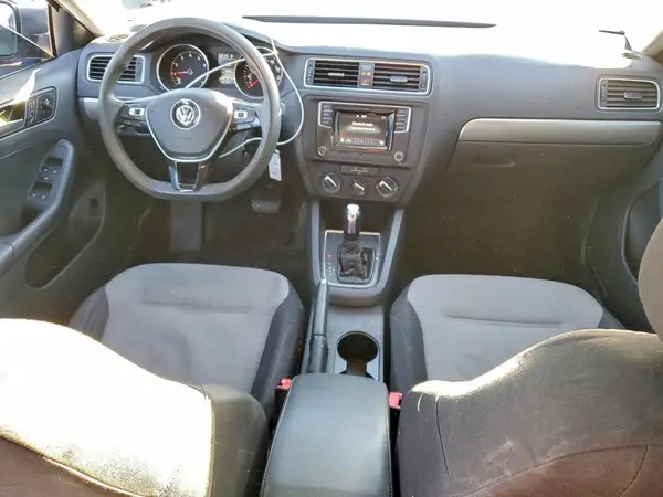 3VW2B7AJ6HM228710 2017 VOLKSWAGEN JETTA - Image 8