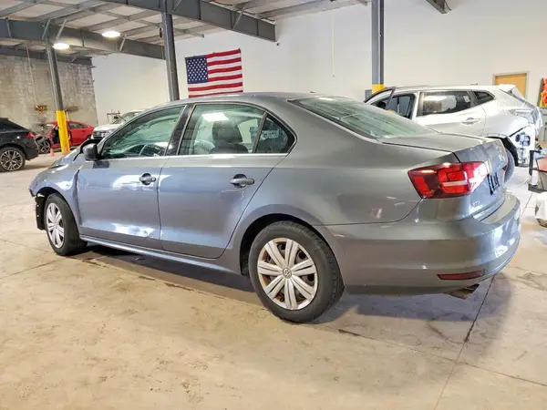3VW2B7AJ6HM228870 2017 VOLKSWAGEN JETTA - Image 2