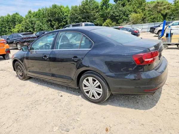 3VW2B7AJ6HM237651 2017 VOLKSWAGEN JETTA - Image 2