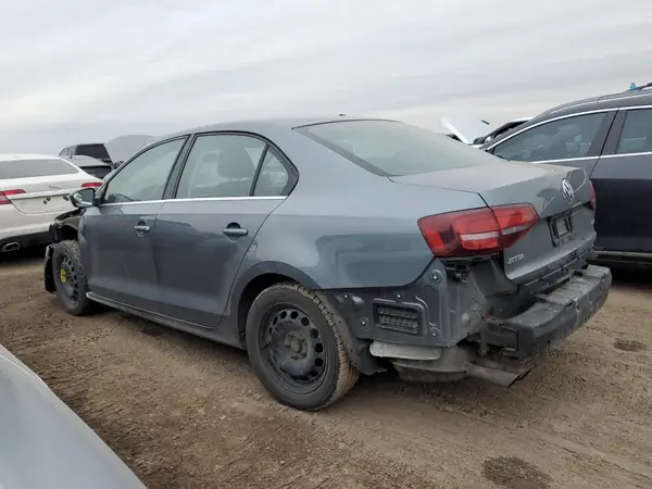 3VW2B7AJ6HM244535 2017 VOLKSWAGEN JETTA - Image 2
