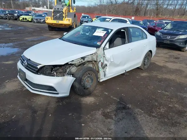 3VW2B7AJ6HM253428 2017 VOLKSWAGEN JETTA - Image 2