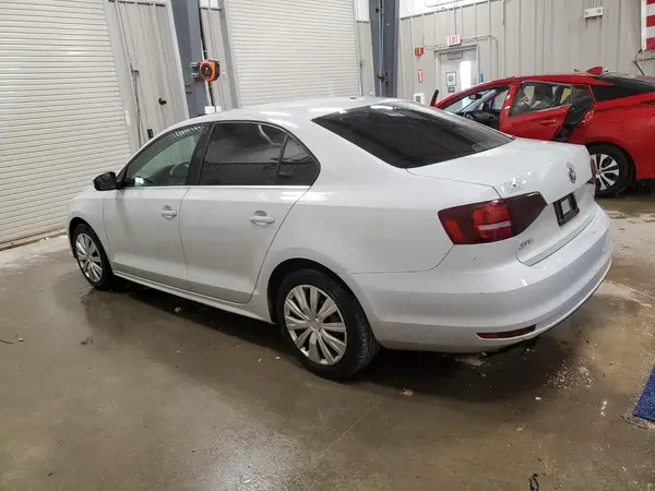 3VW2B7AJ6HM254076 2017 VOLKSWAGEN JETTA - Image 2
