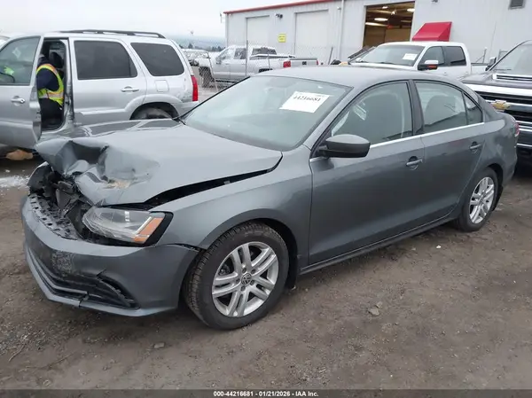 3VW2B7AJ6HM260069 2017 VOLKSWAGEN JETTA - Image 2