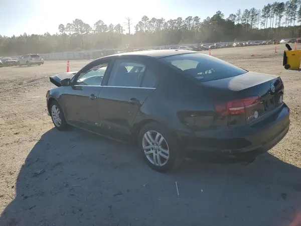 3VW2B7AJ6HM284257 2017 VOLKSWAGEN JETTA - Image 2