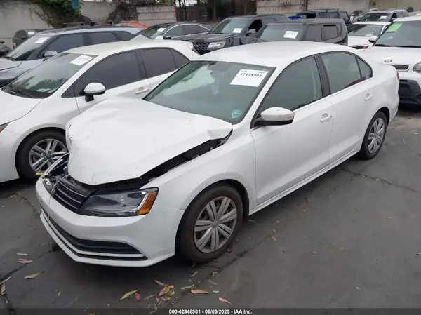 3VW2B7AJ6HM286610 2017 VOLKSWAGEN JETTA - Image 2