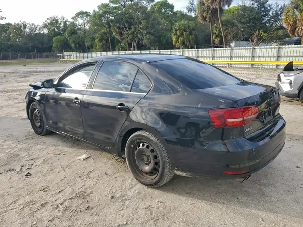 3VW2B7AJ6HM289989 2017 VOLKSWAGEN JETTA - Image 2