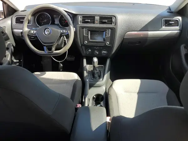 3VW2B7AJ6HM290124 2017 VOLKSWAGEN JETTA - Image 8