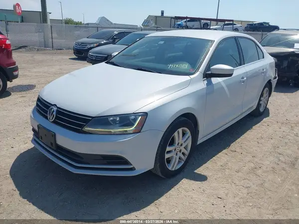 3VW2B7AJ6HM292973 2017 VOLKSWAGEN JETTA - Image 2