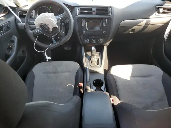 3VW2B7AJ6HM297249 2017 VOLKSWAGEN JETTA - Image 8