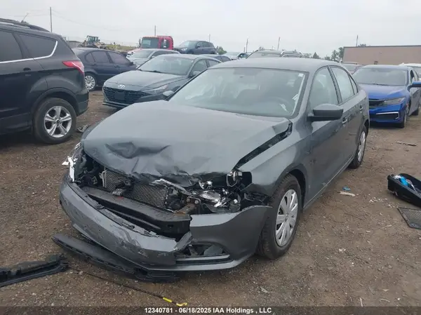 3VW2B7AJ6HM297879 2017 VOLKSWAGEN JETTA - Image 2