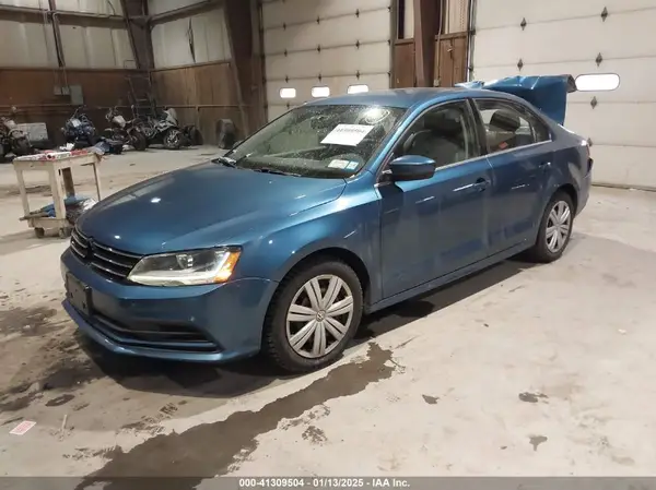 3VW2B7AJ6HM297882 2017 VOLKSWAGEN JETTA - Image 2
