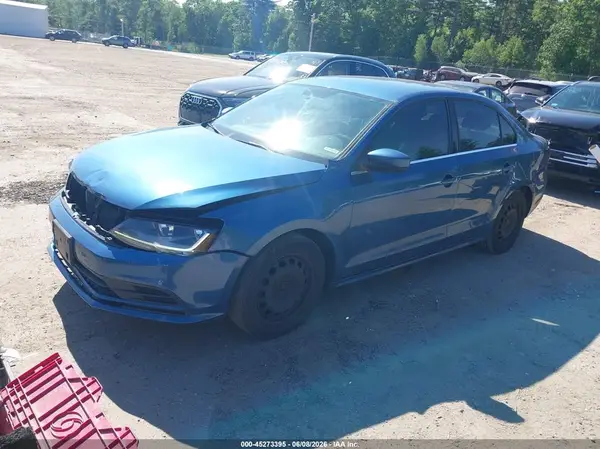 3VW2B7AJ6HM310548 2017 VOLKSWAGEN JETTA - Image 2